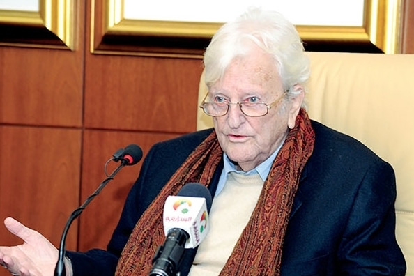 English Translator of Quran Surahs Dies at 94
