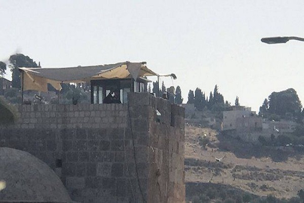 Mescid-i Aksa camiinde gözetleme kulesi inşa edildi