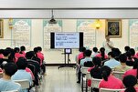 تلامذة تايوان يواصلون زياراتهم لمسجد 