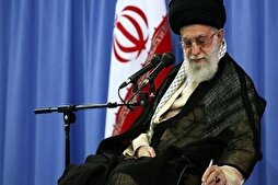 قائد الثورة الإسلامية يعزّي برحيل الفنان محمود فرشجيان