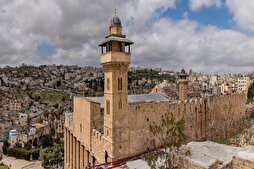 "هيئة علماء فلسطين" تدين قرار الاحتلال الاستيلاء على أجزاء من المسجد الإبراهيمي