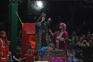 Representación de Taziyeh en una Aldea del Centro de Irán