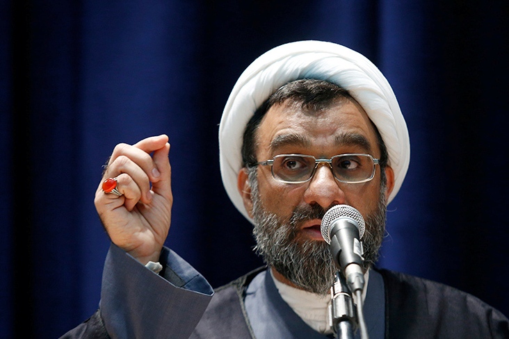 تعهد به میثاق طلبگی از بارزترین نکات اخلاقی منش و روش حجت‌الاسلام خسروپناه