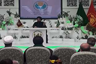 پیاده‌روی اربعین سند اعتدال و عظمت تشیع است