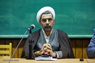 14 ویژگی برجسته در پژوهش‌های اندیشه‌ای فیرحی