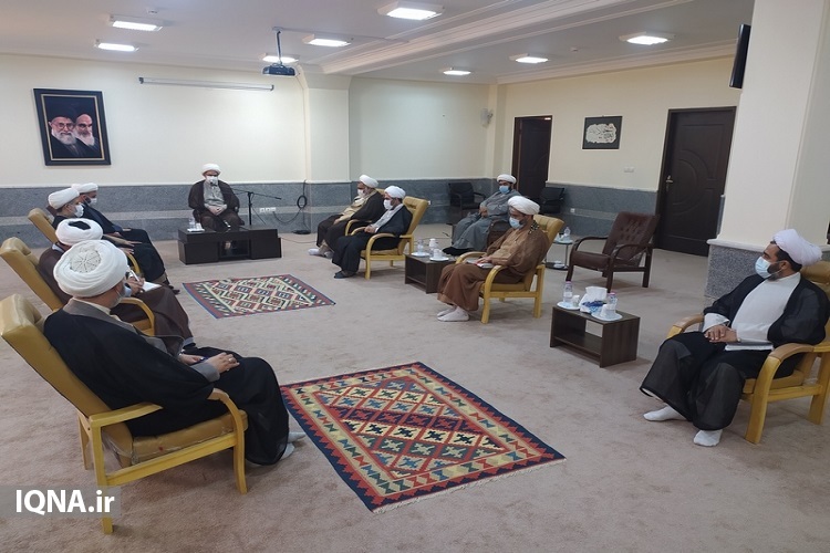 ارسالی/ برگزاری آیین تودیع و معارفه رئیس حوزه علمیه برادران بوشهر