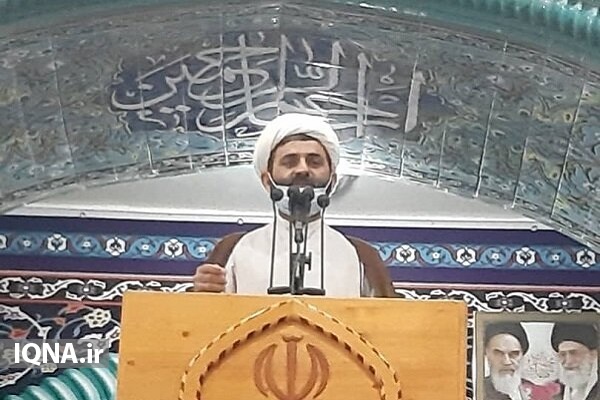 حجت الاسلام پهلوزاده امام جمعه اهرم