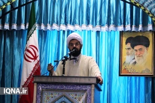 حجت الاسلام زاهددوست امام جمعه خورموج