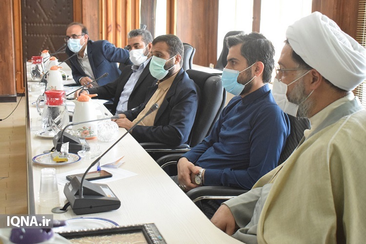 نشست مدیرکل سازمان تبلیغات بوشهر با اعضای کانون مداحان بوشهر نشست مدیرکل سازمان تبلیغات بوشهر با اعضای کانون مداحان بوشهر