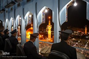 نقاره‌زنی سحرگاهی در حرم رضوی