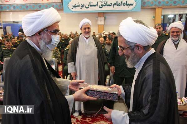 معارفه مسئول جدید نمایندگی ولی فقیه در سپاه امام صادق(ع) معارفه مسئول جدید نمایندگی ولی فقیه در سپاه امام صادق(ع)