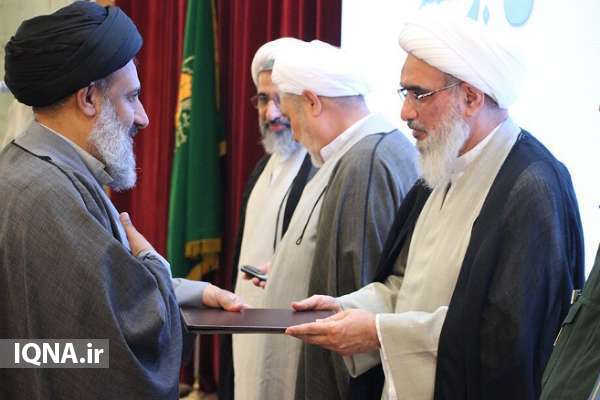 معارفه مسئول جدید نمایندگی ولی فقیه در سپاه امام صادق(ع) معارفه مسئول جدید نمایندگی ولی فقیه در سپاه امام صادق(ع)