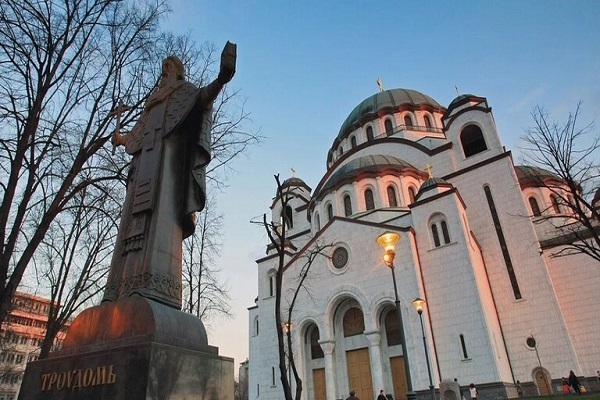 بین مسلمانان و مسیحیان صربستان  دشمنی وجود ندارد