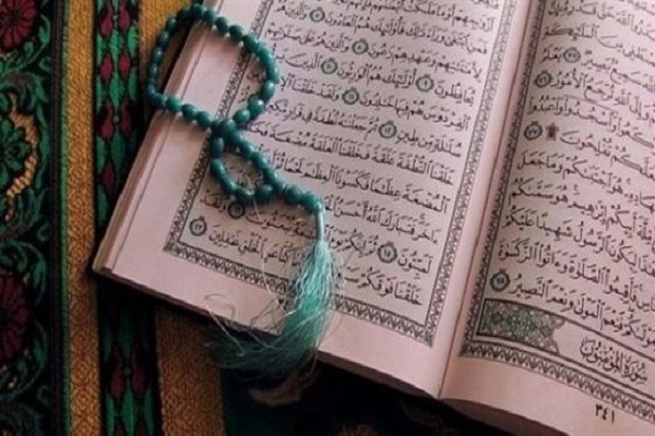 نسخه‌های قرآن به اقلیت مسلمان ساحل عاج اهدا شد