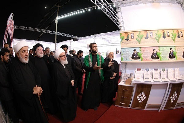برپایی سومین نمایشگاه قرآنی در مسیر پیاده‌روی اربعین + عکس