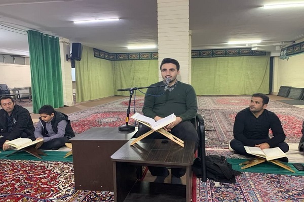 برگزاری جلسه آموزش سیدمصطفی حسینی در دفتر امام جمعه کرج