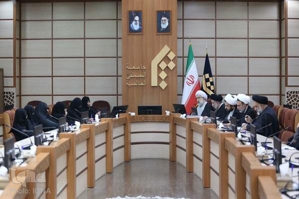 توسعه همکاری‌های علمی جامعه الزهرا (س) و جامعه المصطفی