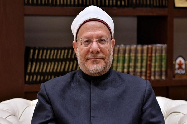 تأکید مفتی مصر بر صیانت از قداست قرآن