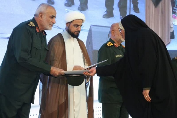 اختتامیه مسابقات قرآن خانواده کارکنان نیروی زمینی سپاه برگزار شد + عکس