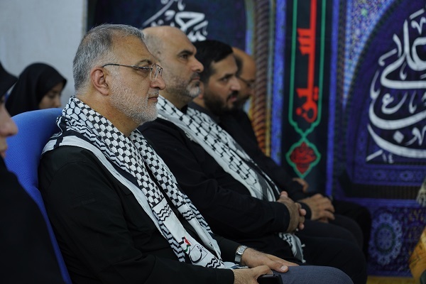 تداوم ارتباط بانوان خادم اربعین با زائران سایر ملل