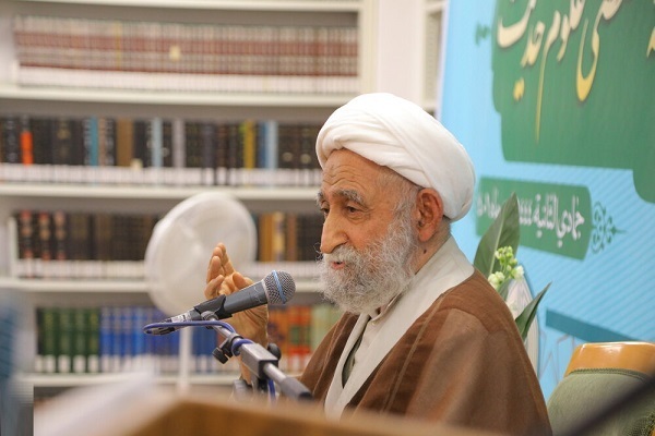 شیخ عبدالکریم حائری قدمی برای ریاست برنداشت