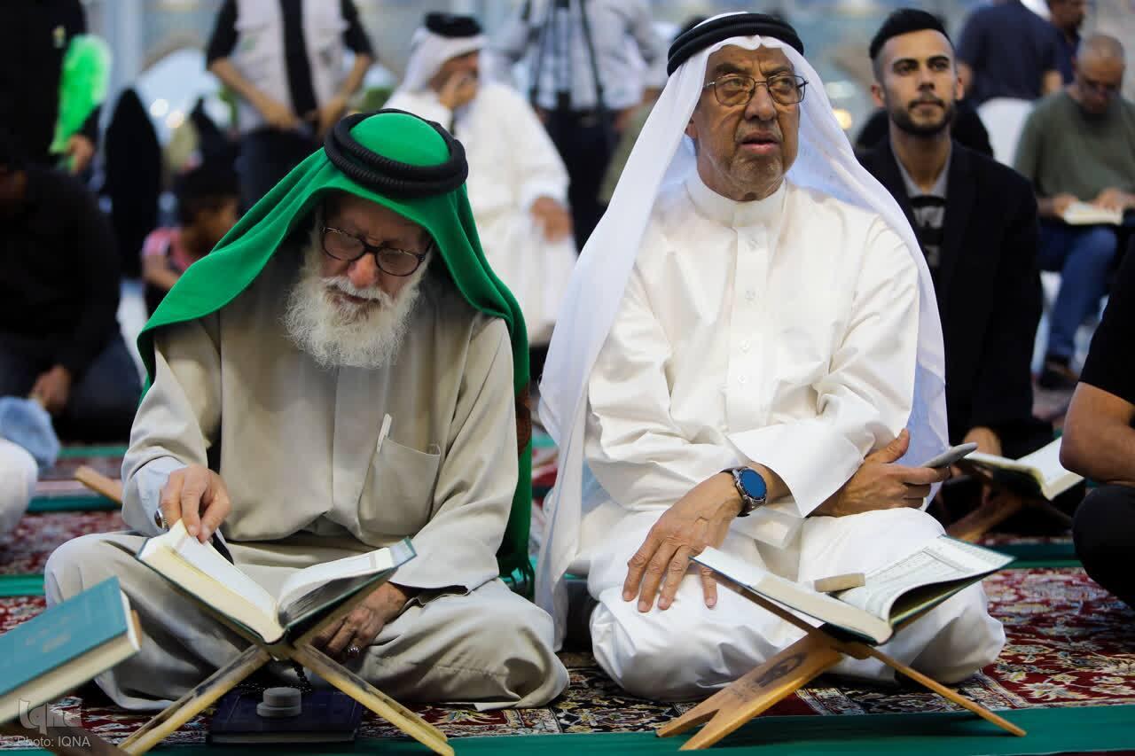 محفل قرآنی زائران غیر ایرانی در حرم مطهر رضوی برگزار شد