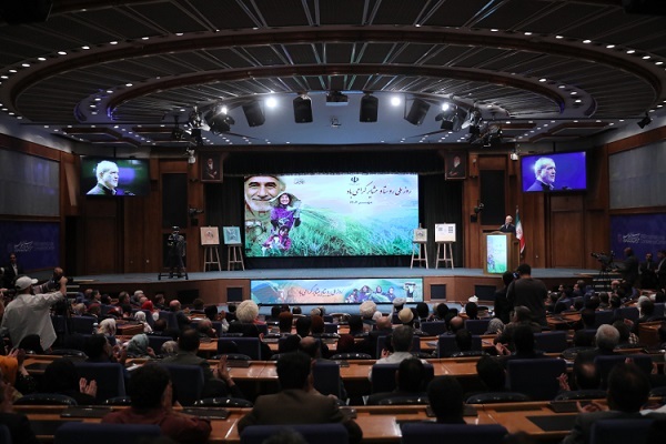 فرهنگ ایرانیان ریشه در همیاری و کمک به یکدیگر دارد