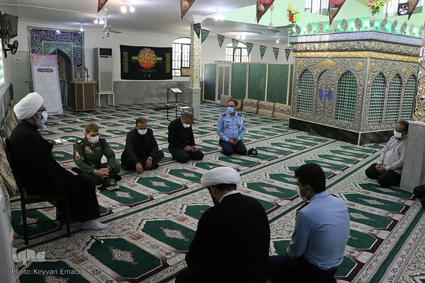 زیارت نماینده ولی فقیه در استان از امامزادگان بوشهر
