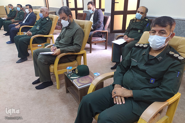نشست فرماندهان بسیج استان بوشهر با نماینده ولی‌فقیه در استان و امام جمعه بوشهر