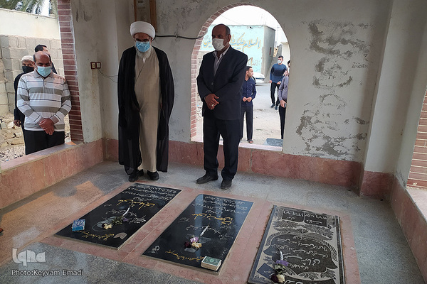 بازدید آیت الله صفایی بوشهری از روستای خورشهاب و بررسی مشکلات این روستا