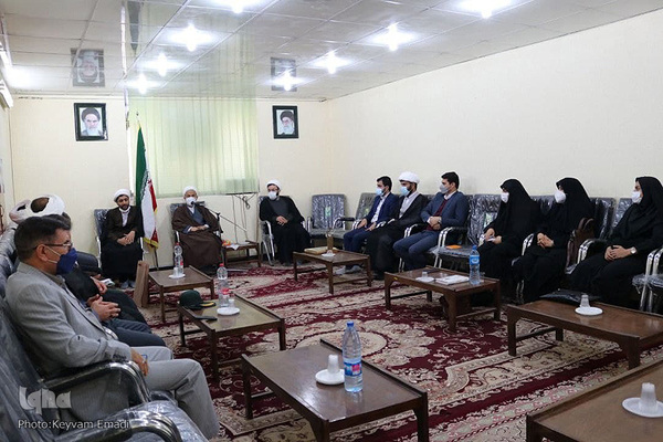 تقدیر جهاد دانشگاهی بوشهر از خانواده شهید مدافع سلامت