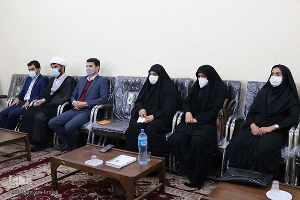 تقدیر جهاد دانشگاهی بوشهر از خانواده شهید مدافع سلامت