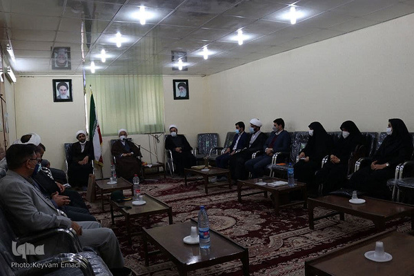 تقدیر جهاد دانشگاهی بوشهر از خانواده شهید مدافع سلامت