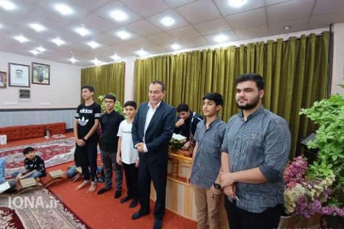 روایتگری ایکنا از دورهمی قرآنی مؤسسه ولیعصر(عج) شهر گناوه 