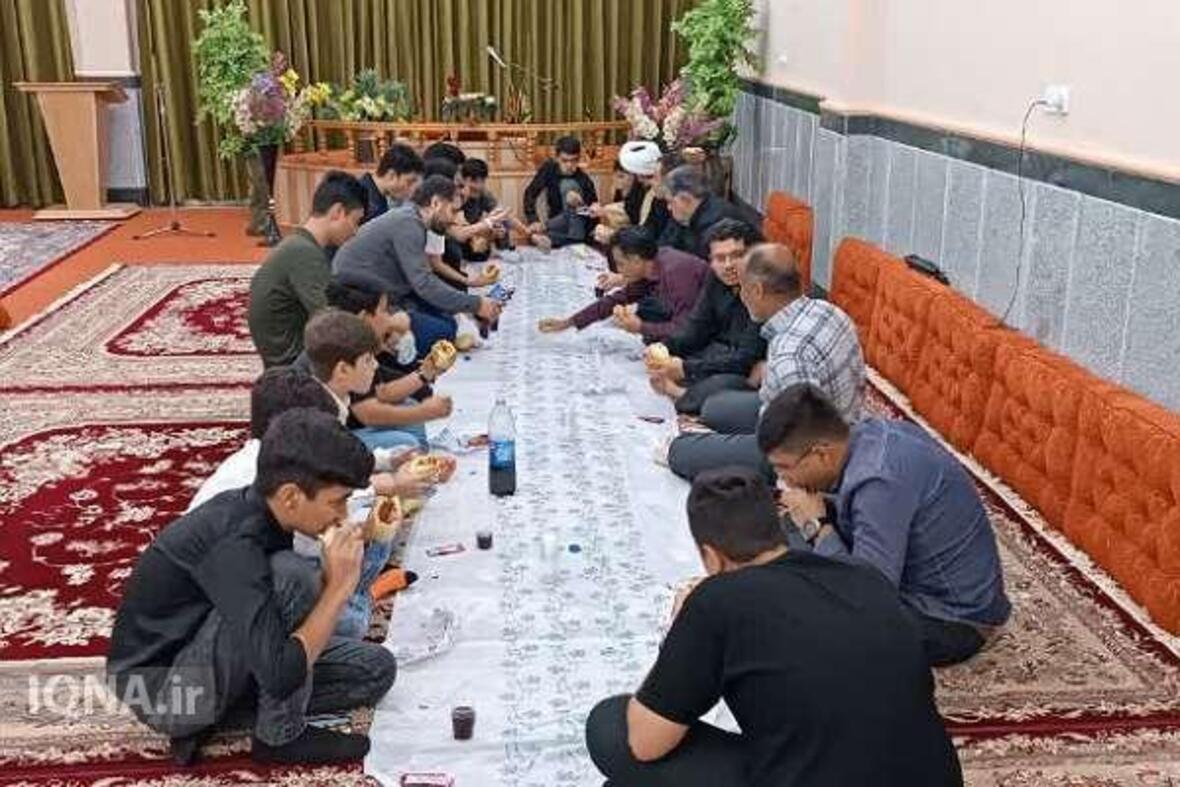 روایتگری ایکنا از دورهمی قرآنی مؤسسه ولیعصر(عج) شهر گناوه 