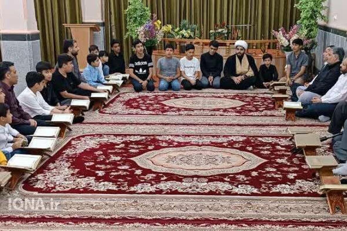 روایتگری ایکنا از دورهمی قرآنی مؤسسه ولیعصر(عج) شهر گناوه 