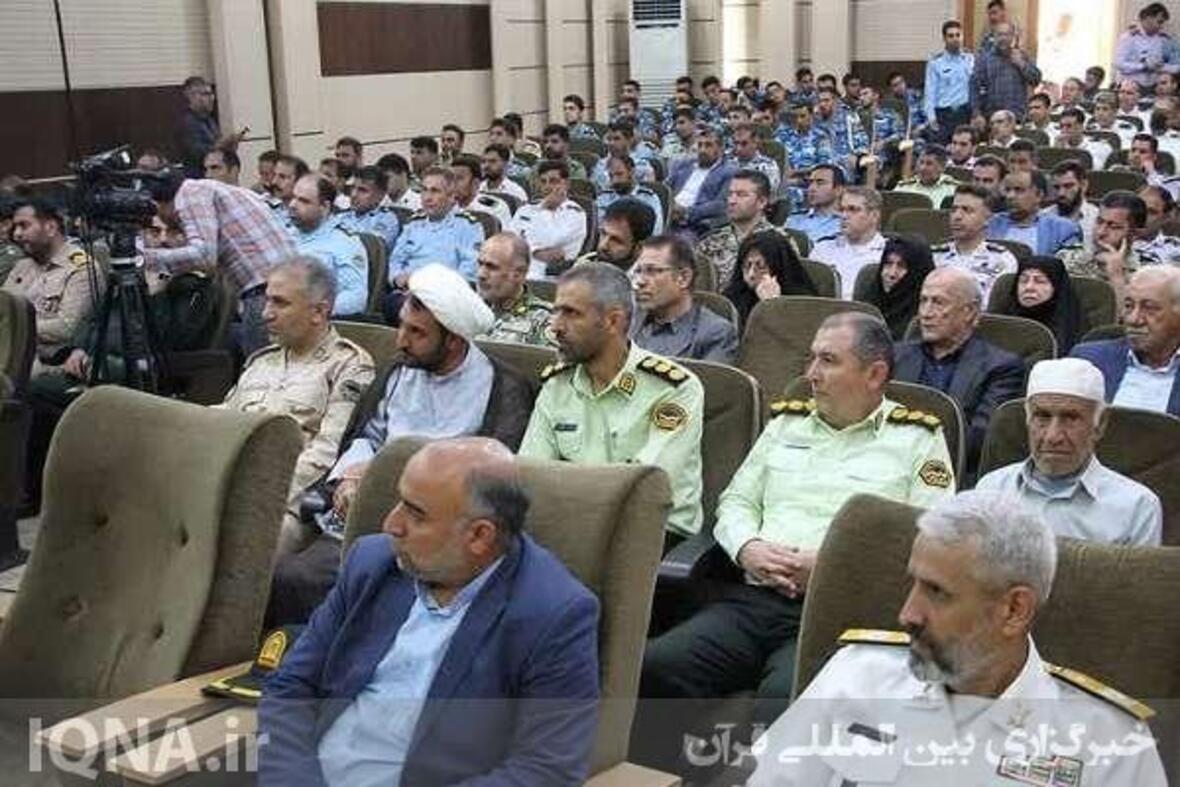 تجلیل از خانواده‌های عملیات «اولین پاسخ» نهاجا در بوشهر 