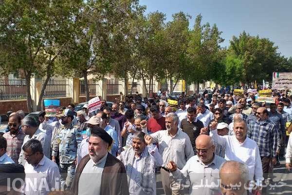 راهپیمایی جامعه شیعی و اهل‌سنت بوشهر در حمایت از مردم بی‌دفاع غزه