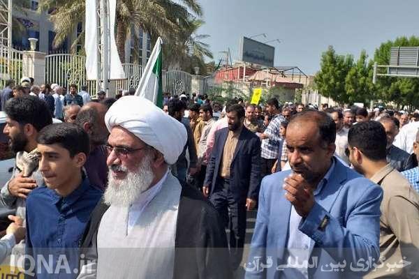 راهپیمایی جامعه شیعی و اهل‌سنت بوشهر در حمایت از مردم بی‌دفاع غزه