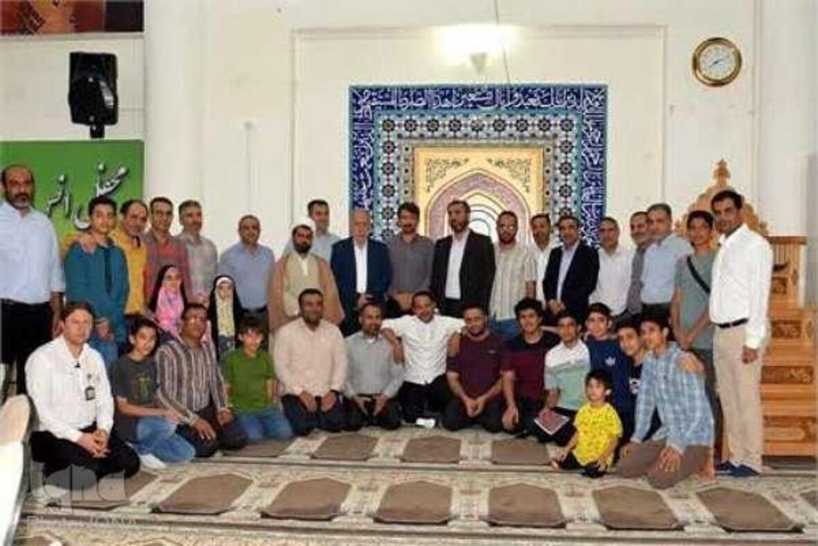 کرسی تلاوت قرآن در مسجد النبی(ص) مجتمع گاز پارس جنوبی استان بوشهر