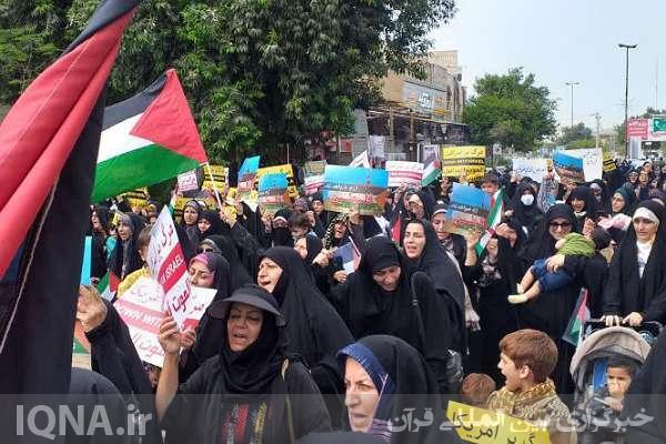 اجتماع بانوان قرآنی بوشهر به حمایت از کودکان غزه‌ای