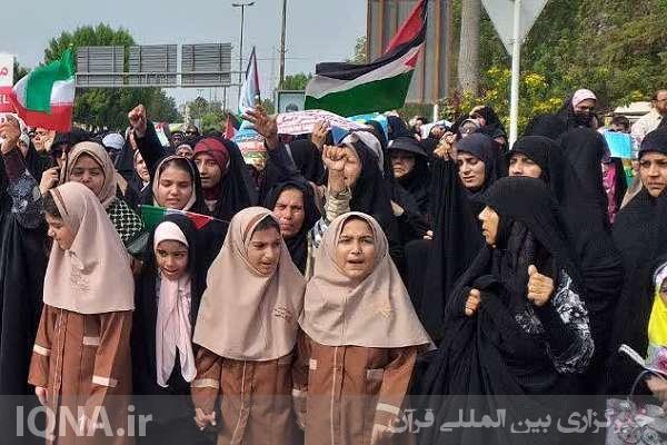 اجتماع بانوان قرآنی بوشهر به حمایت از کودکان غزه‌ای