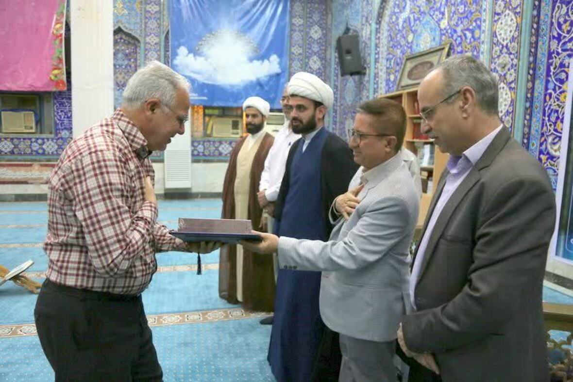 طرح تلاوت نور مسجد ولیعصر(عج) جزیره خارگ