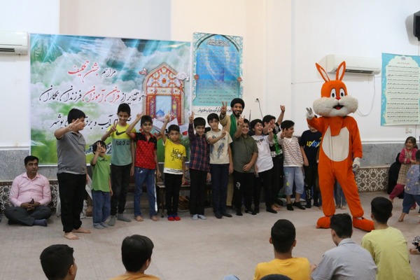 تجلیل از دختران و پسران فعال در فرهنگ دینی